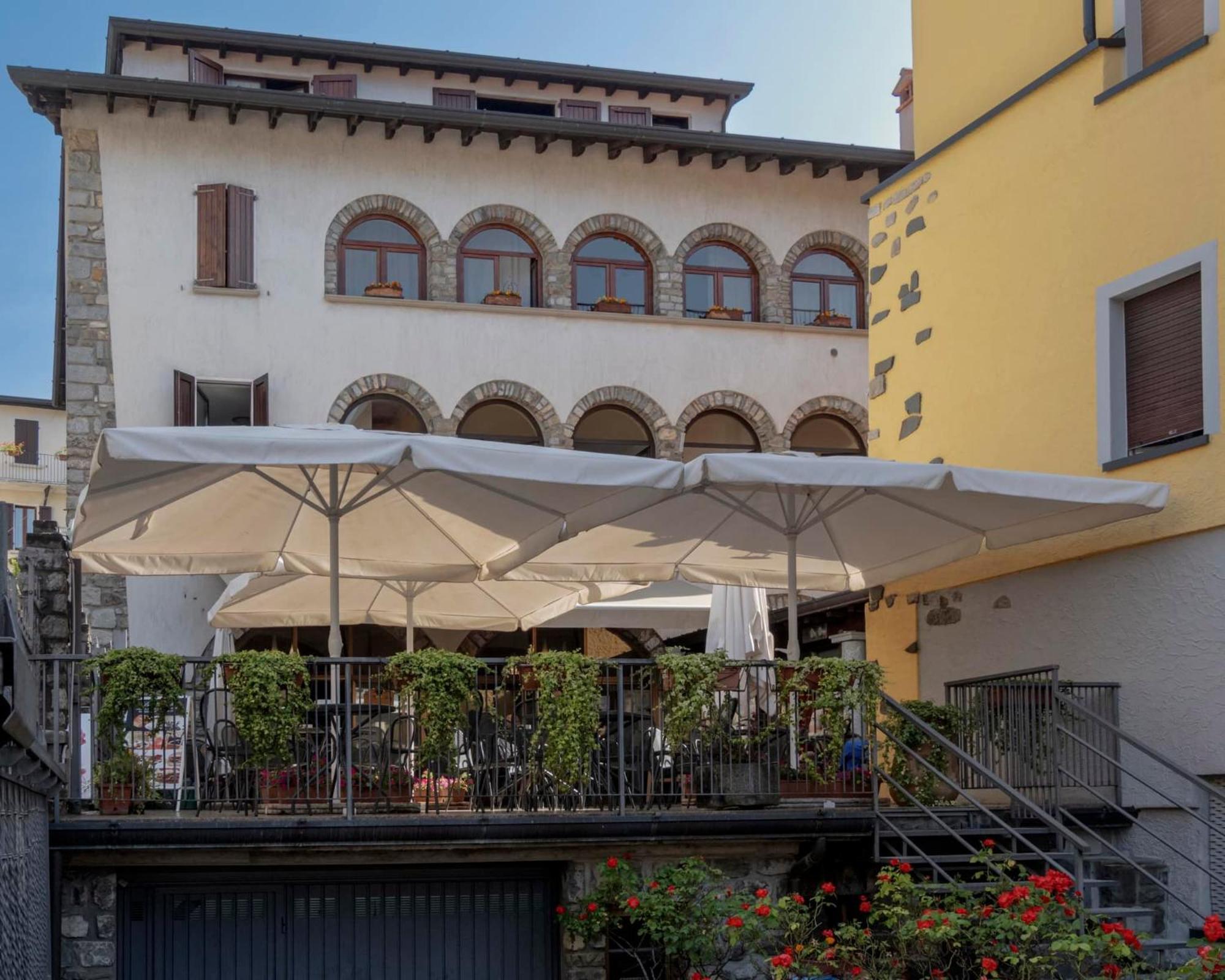 B&B Il Centrale Zone Екстер'єр фото