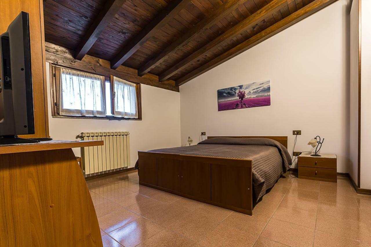 B&B Il Centrale Zone Екстер'єр фото